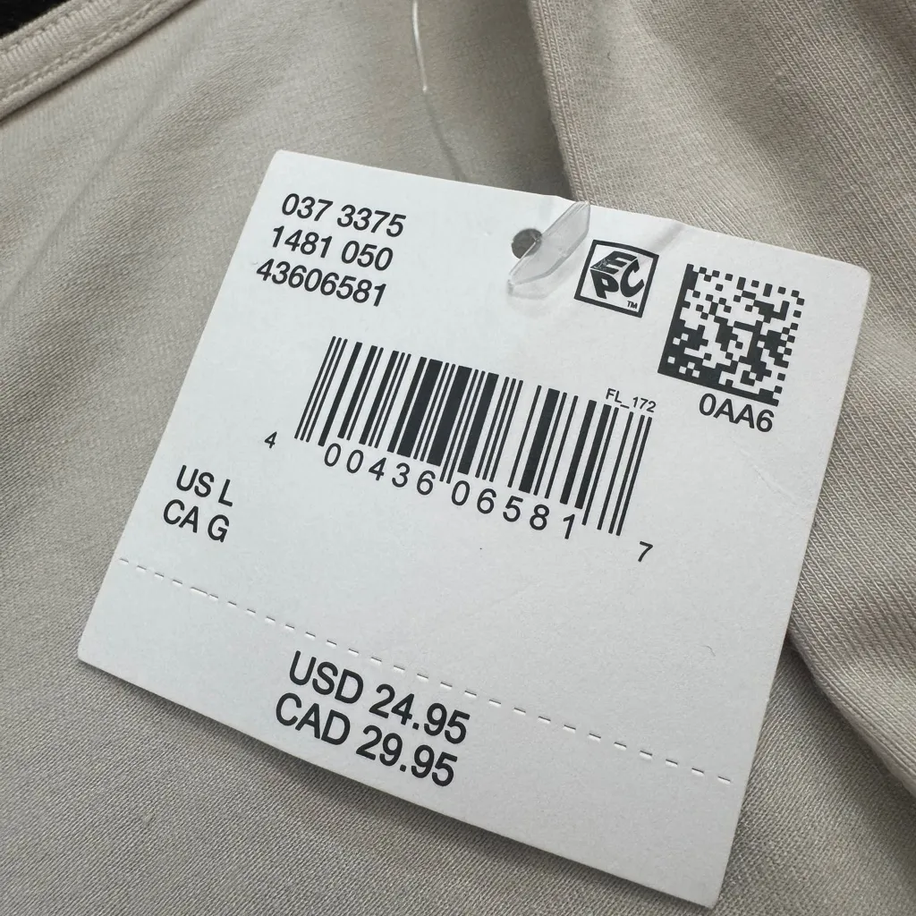 AE Square Neck Hey Baby Tee - Image 7