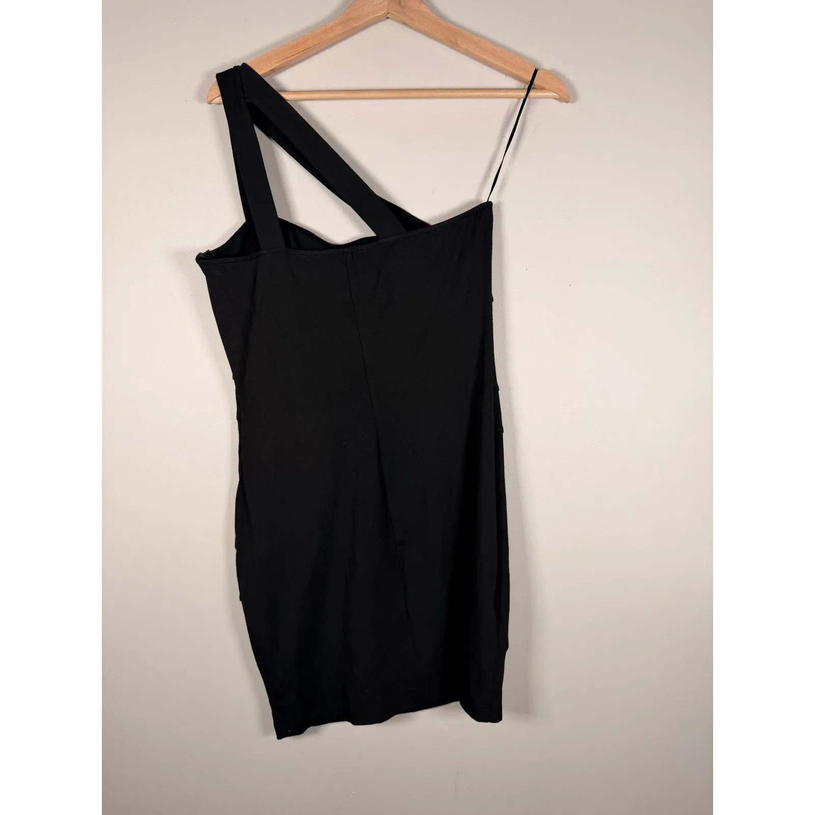 Torn by Ronny Kobo Black Asymmetrical One Shoulder Sheath Dress Size M Party Size M - Image 3