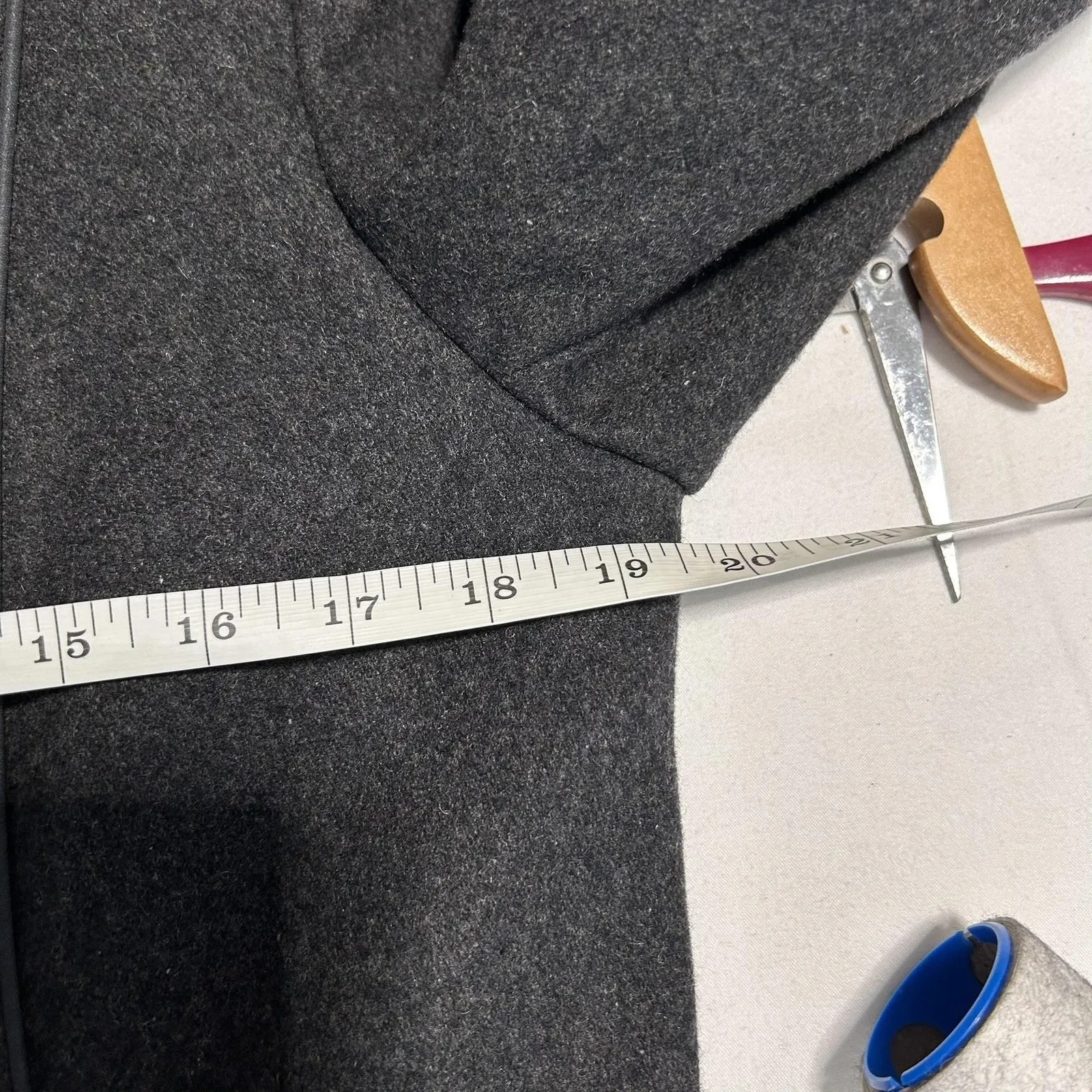 Donnybrook Coat Womens Large Wool Blend Hooded Velvet Trim Button Front Long Gray - Image 13