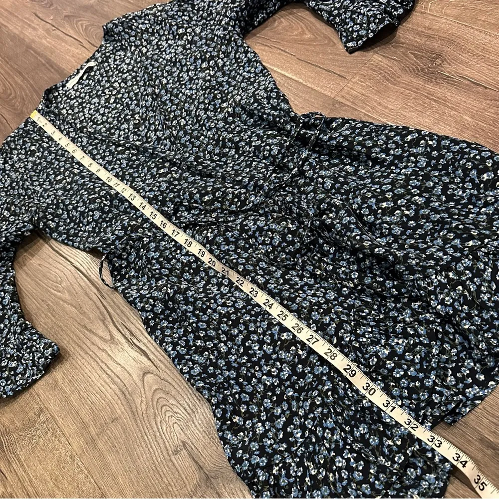 Faithfull the Brand Anthropologie Blue Ditsy Floral Bell Sleeve Wrap Dress Sz 6 - Image 12