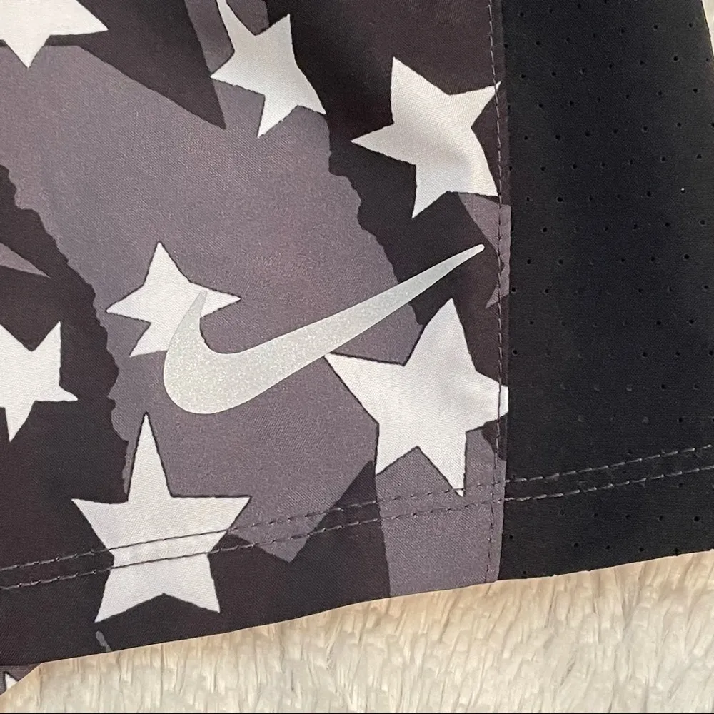 Nike Women’s Running Shorts - Image 5