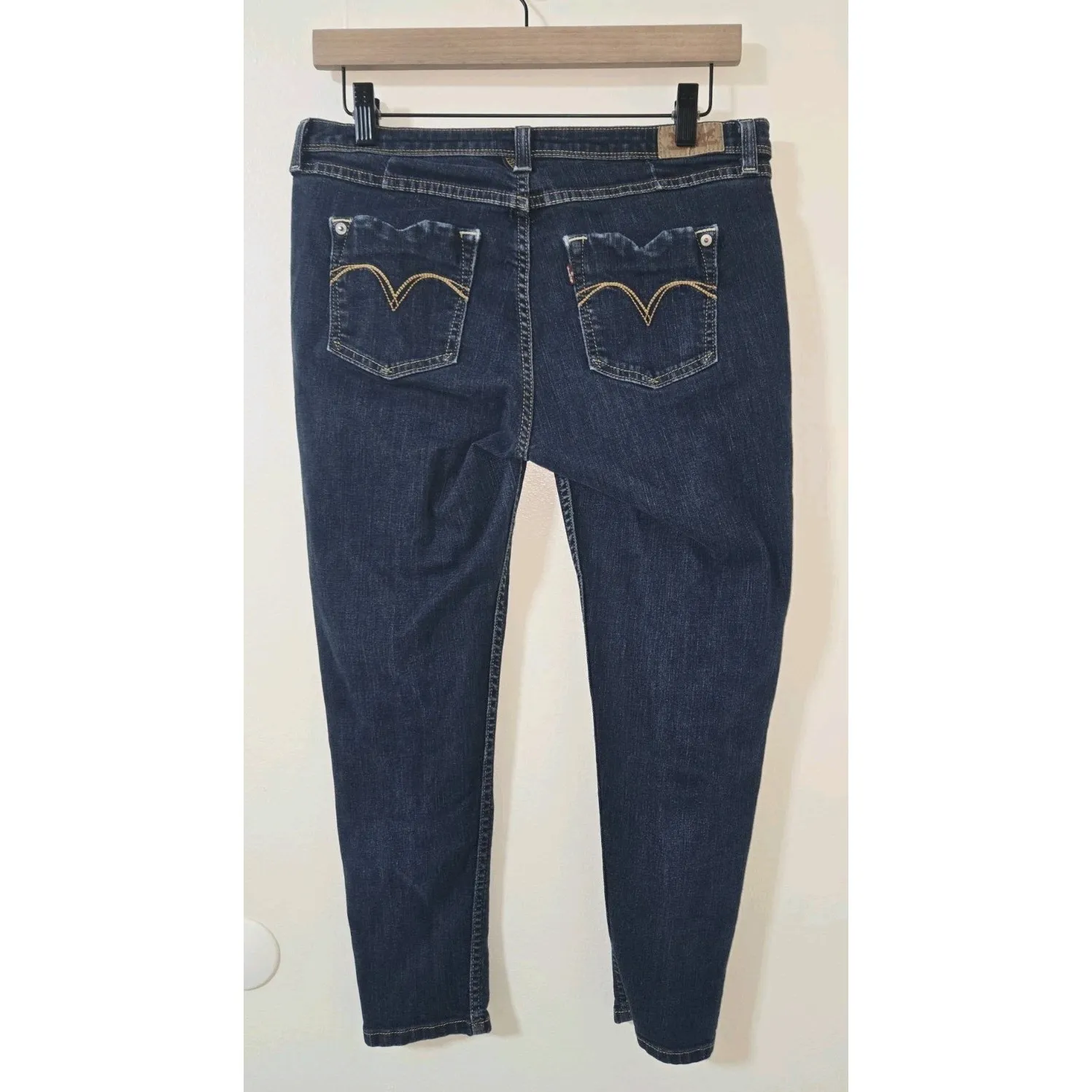 Women's Levi Legging Jeans W31 Dark Blue‎ Wash Med Rise Stretch Blue Size 31 - Image 2