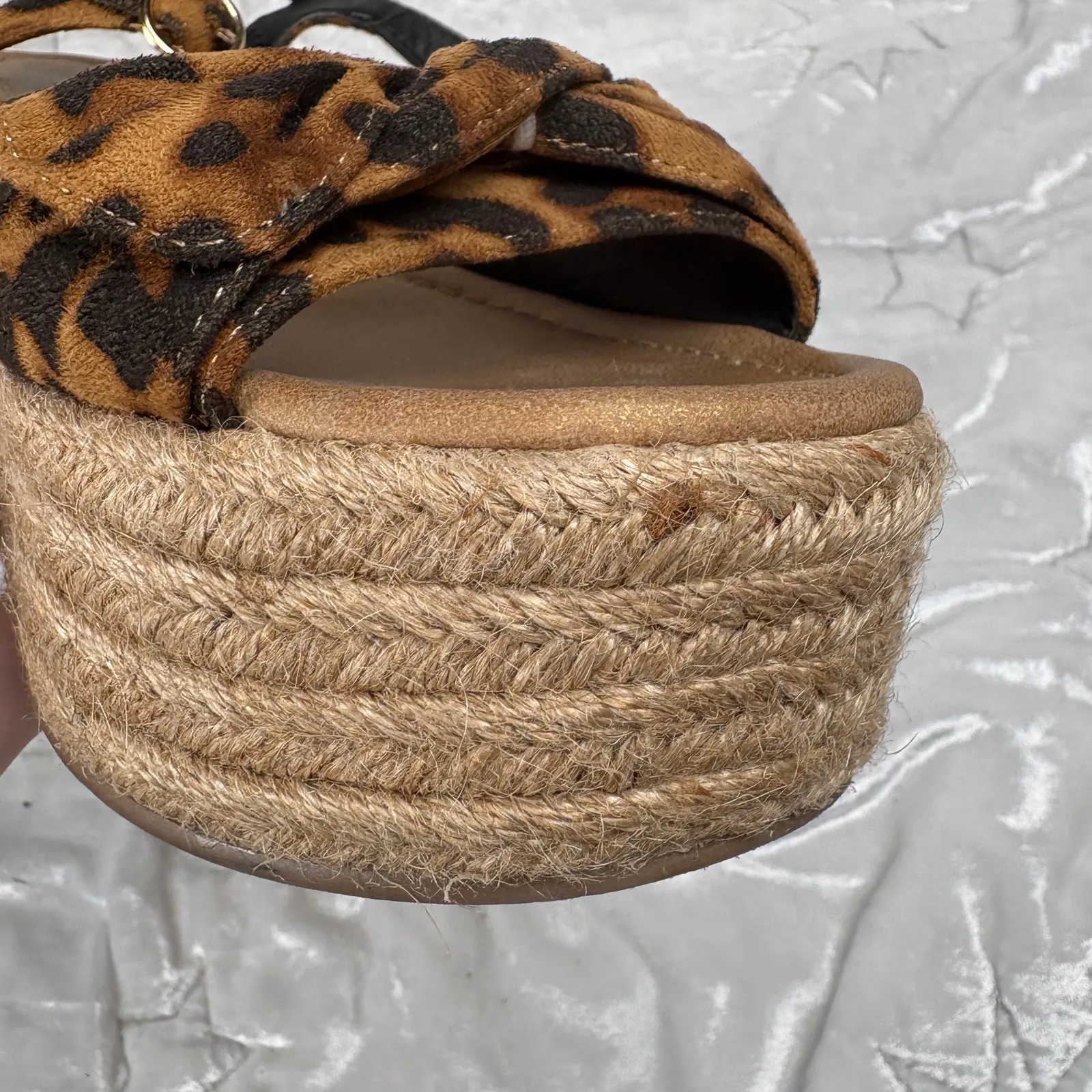 Beast Fashion Suede Leopard Bow Open Toe Espadrille Platform Wedge Sandal Size 7 - Image 9