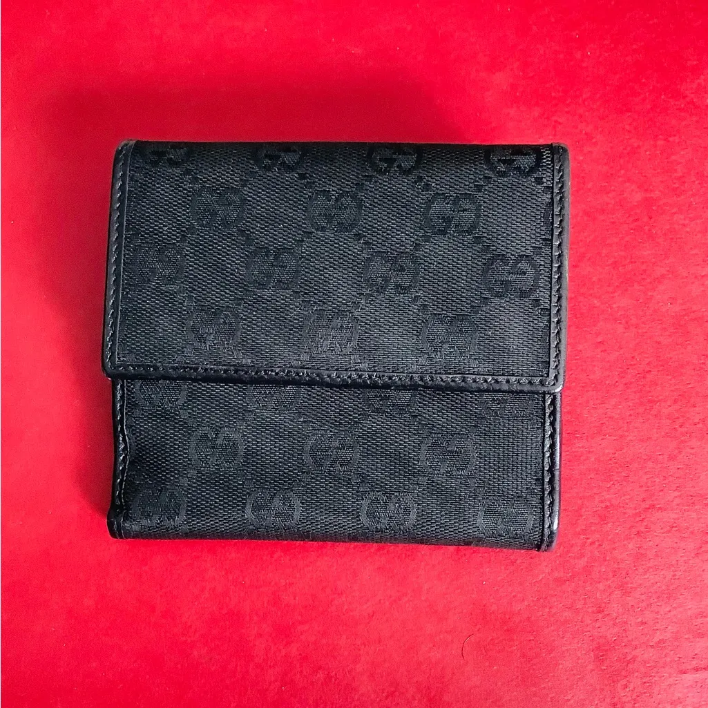 Authentic GUCCI bamboo clasp wallet 💵💶💴 - Image 2