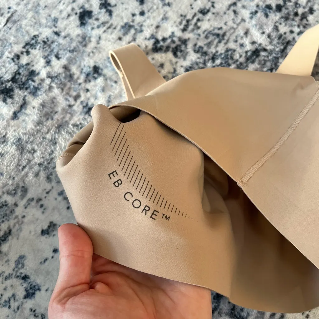 Evelyn Bobbie - Image 9