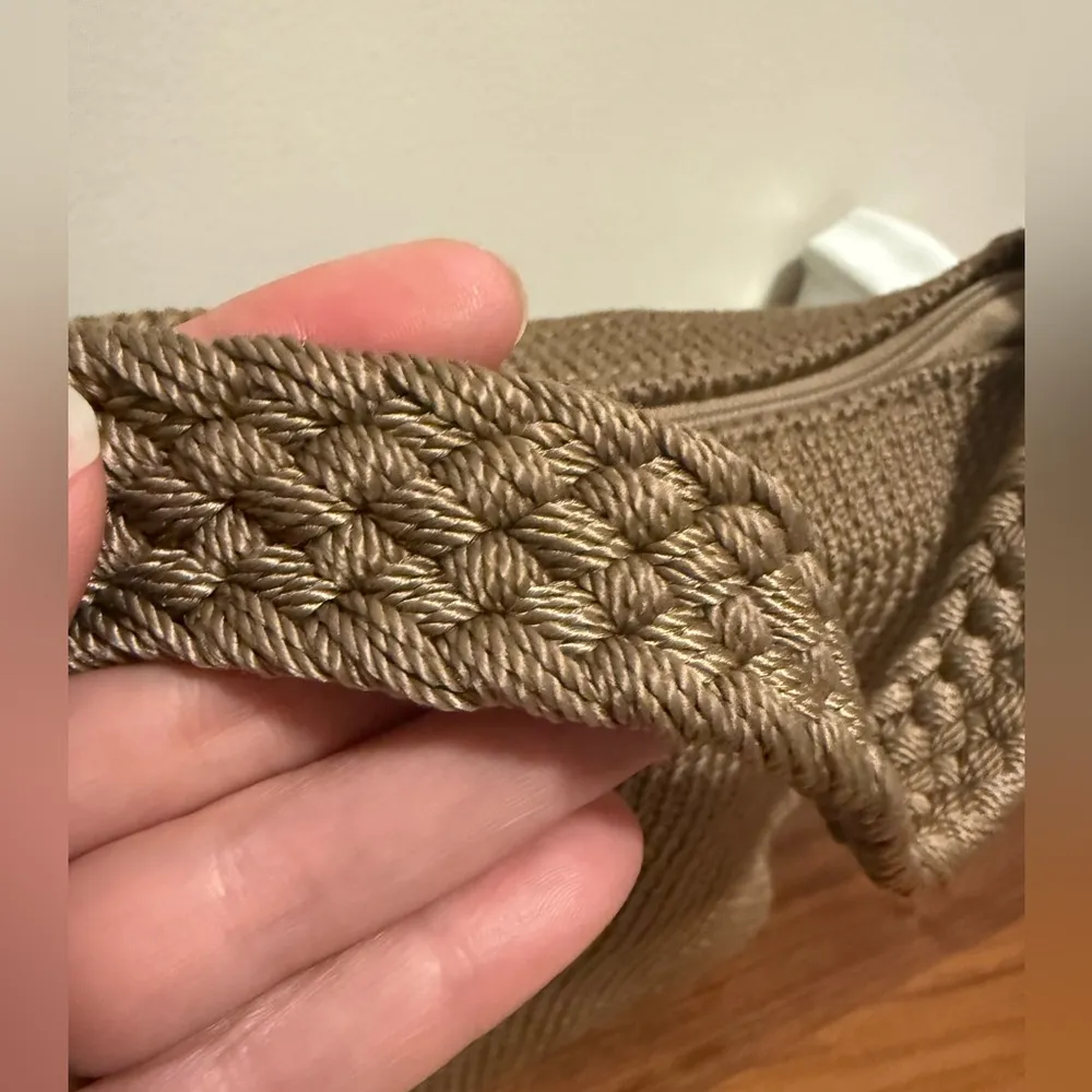 Lina Tan Shoulder Bag - Image 2