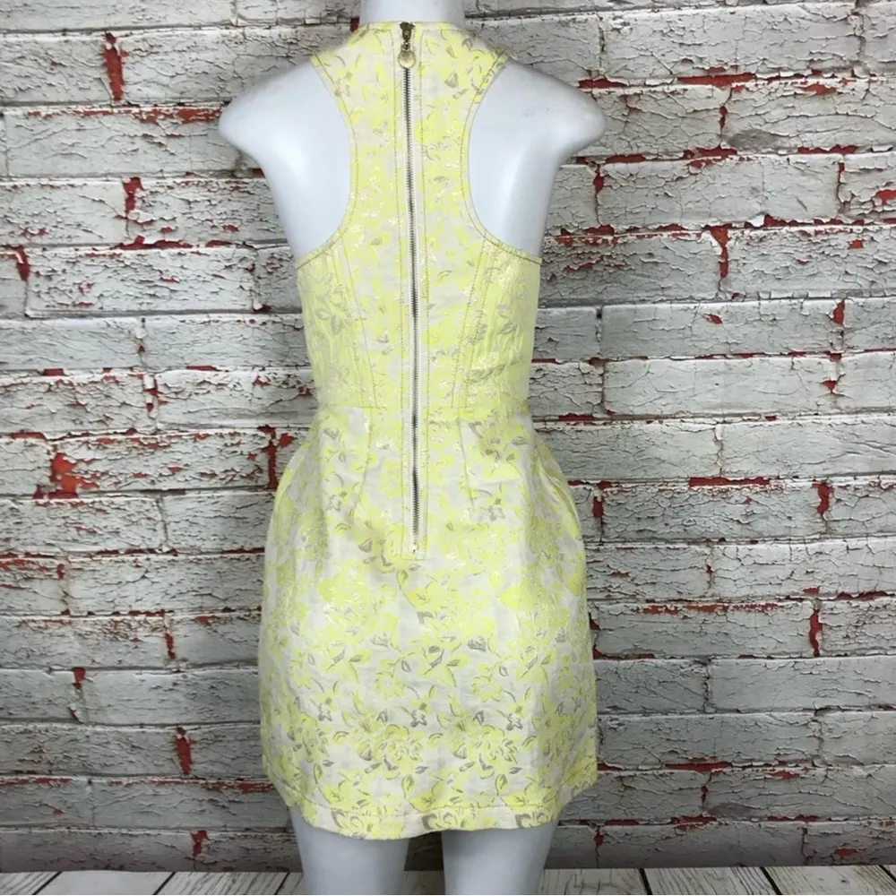 Kimchi Blue Dress Size 0 Sleeveless Yellow Floral Gold Jacquard Cocktail Party - Image 4