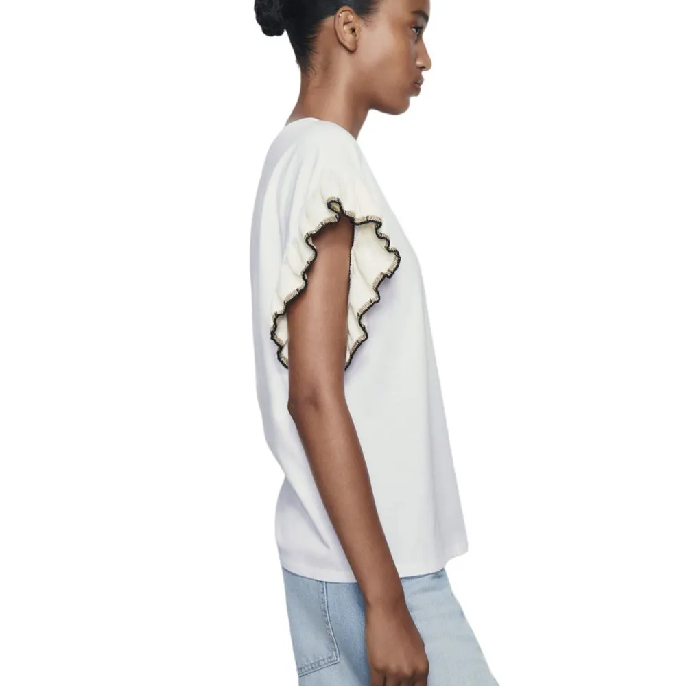 ZARA Trimmed T-Shirt White Top Gold Black Knit Cap Sleeve Ruffle Crew Neck Small - Image 6