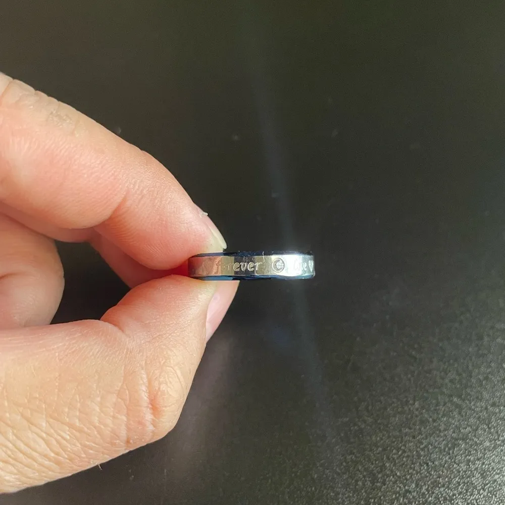 Blue and silver forever love ring size 9 - Image 4
