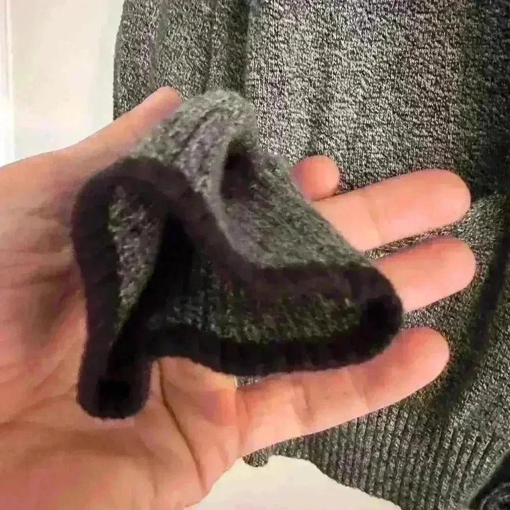 American Eagle. Athletic fit. Preppy cardigan. Heather gray and black. Sz:S - Image 4