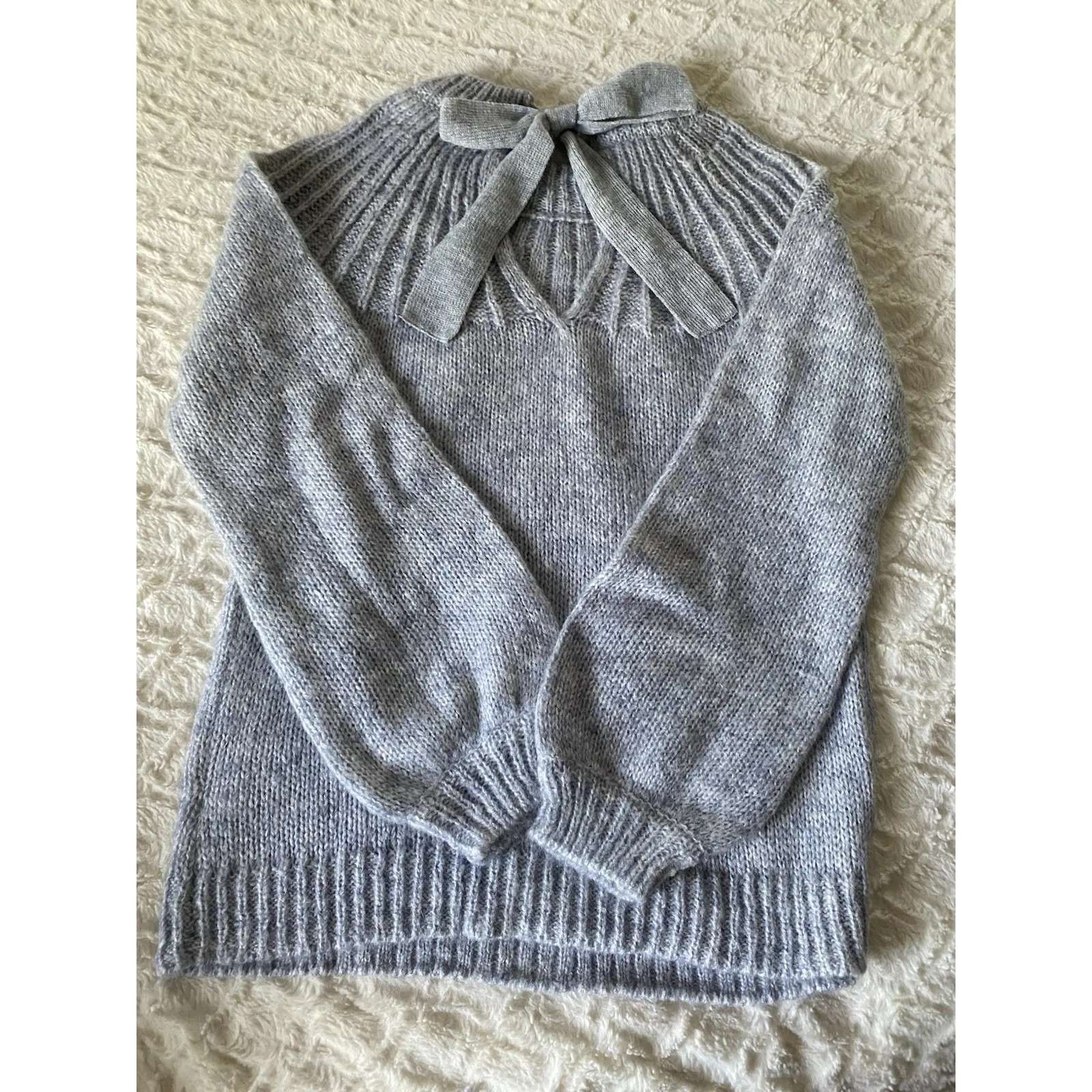 Lauren Conrad Solid‎ Grey Pullover Soft Sweater Tie Back Small S Crewneck - Image 2