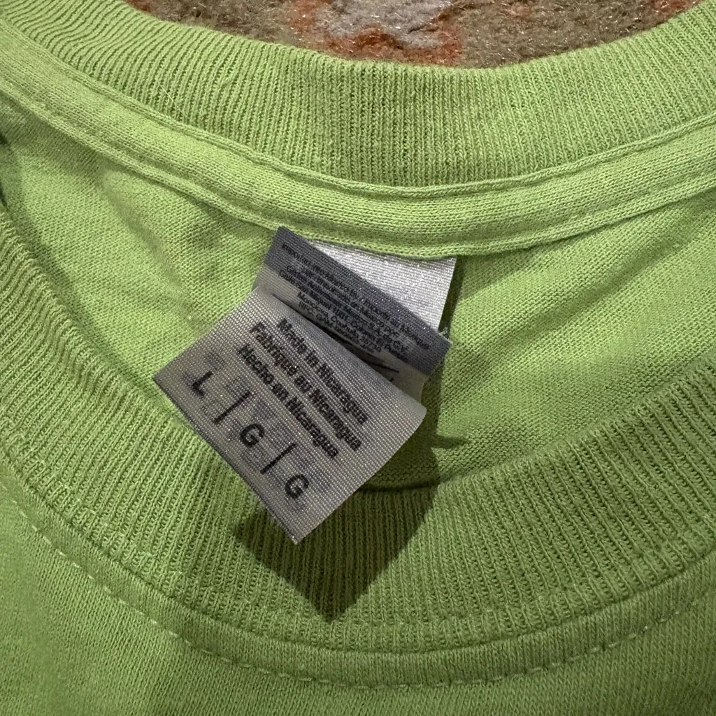 Tietz’s‎ Piggly Wiggly Graphic Bright Green T-Shirt Unisex Size L - Image 4