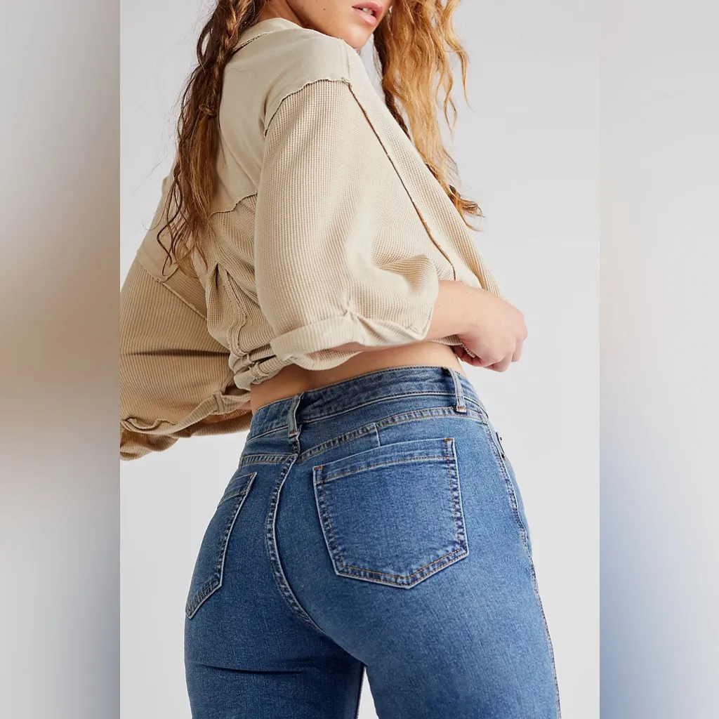 Free People Curvy High-Rise Vintage | CRVY High-Rise Vintage Straight Jeans - Image 6