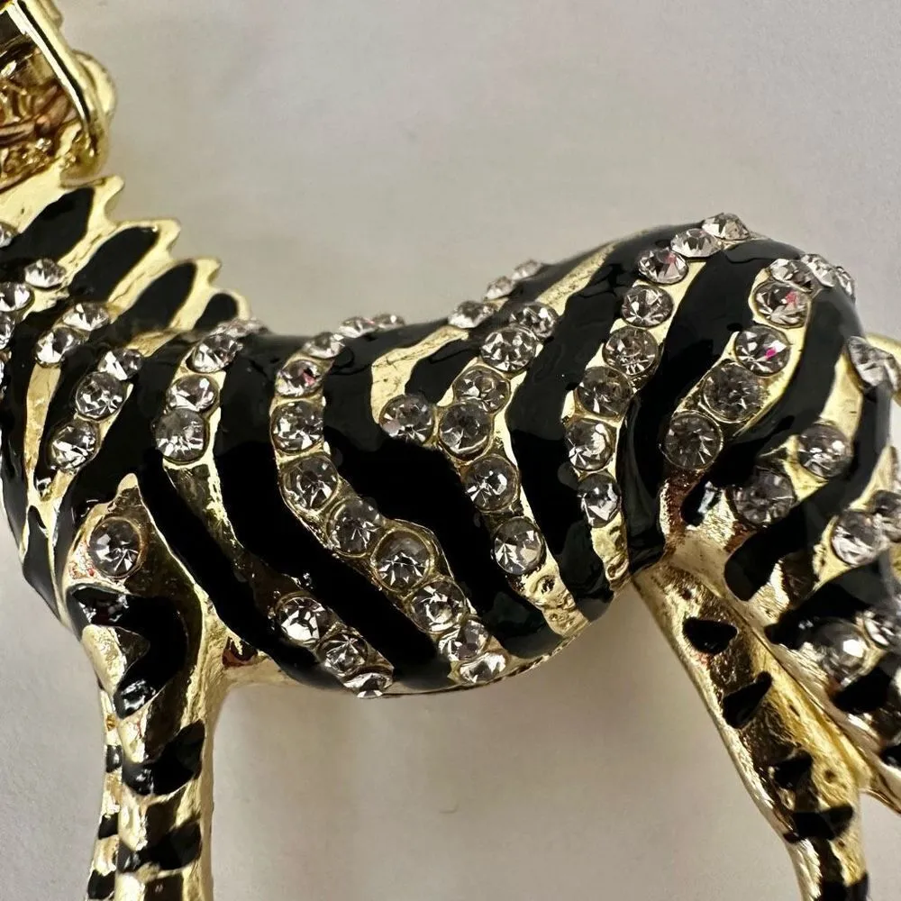 Gold tone black and rhinestone zebra keychain - Image 9