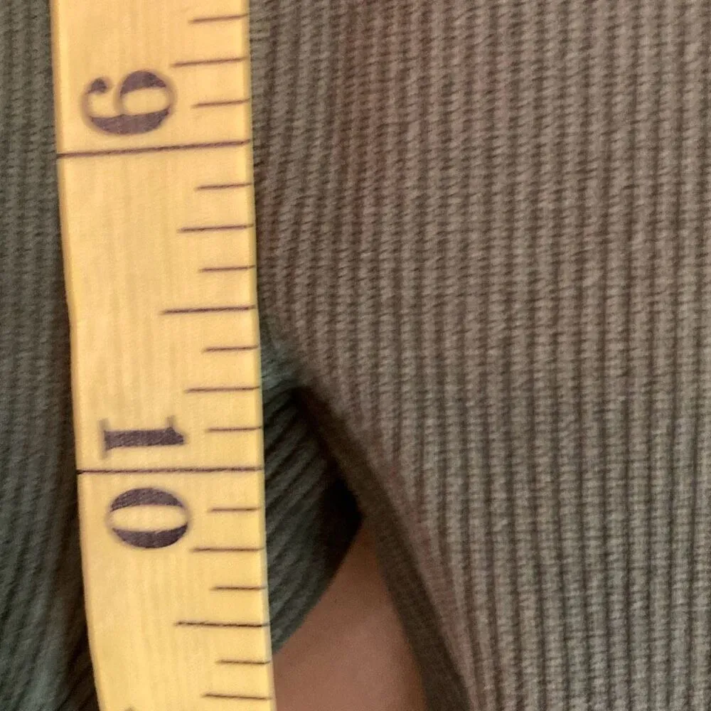 Slightly‎ flawed- Daily Practice by Anthropologie Frill High Rise Leggings Olive - Image 4