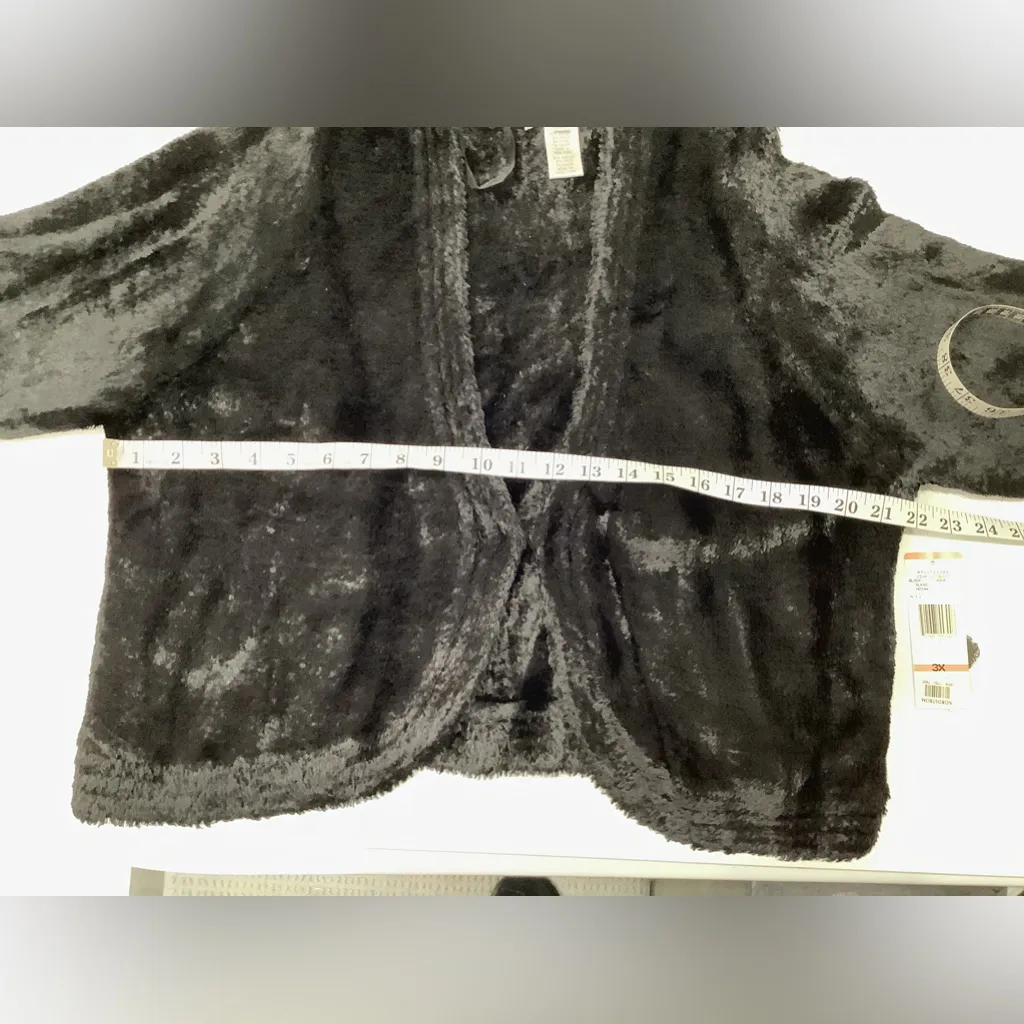 Elegant plush knit cardigan 🌹🌹 - Image 8