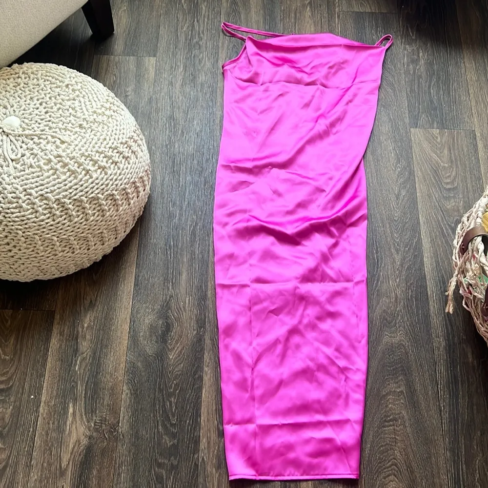 Boohoo Satin Cowl Neck Midi Dress - Image 2