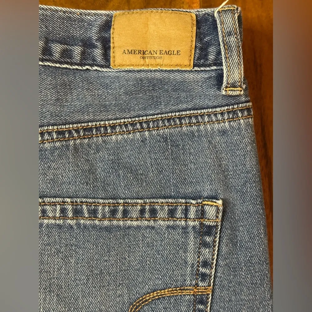 American Eagle Outfitters Mom Jeans - Image 9