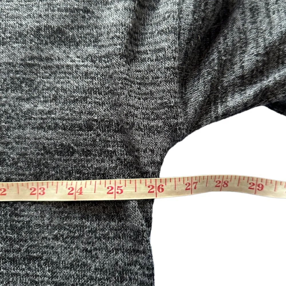 Old Navy Black Long Sleeve Top Size XL - Image 4