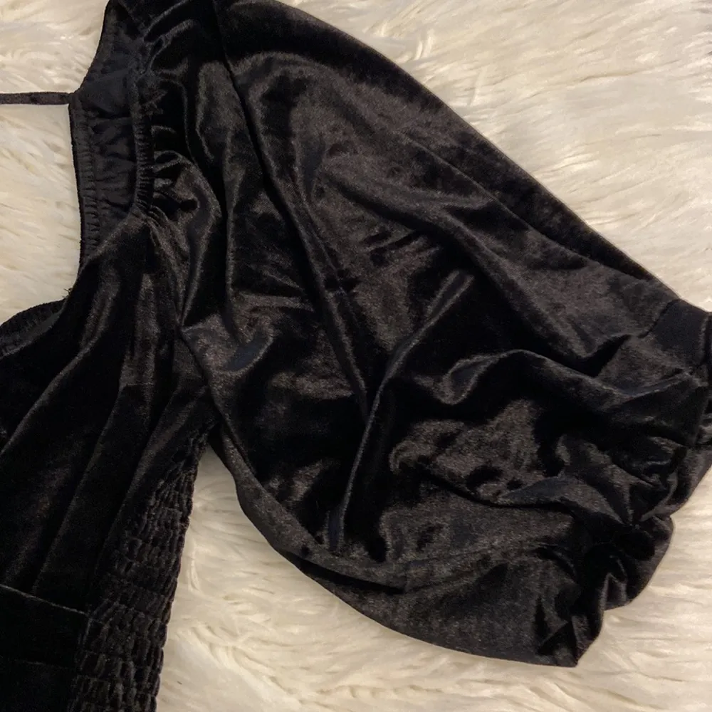 Lucy Paris Valvet Helena Wrap size M so beautiful color black - Image 10