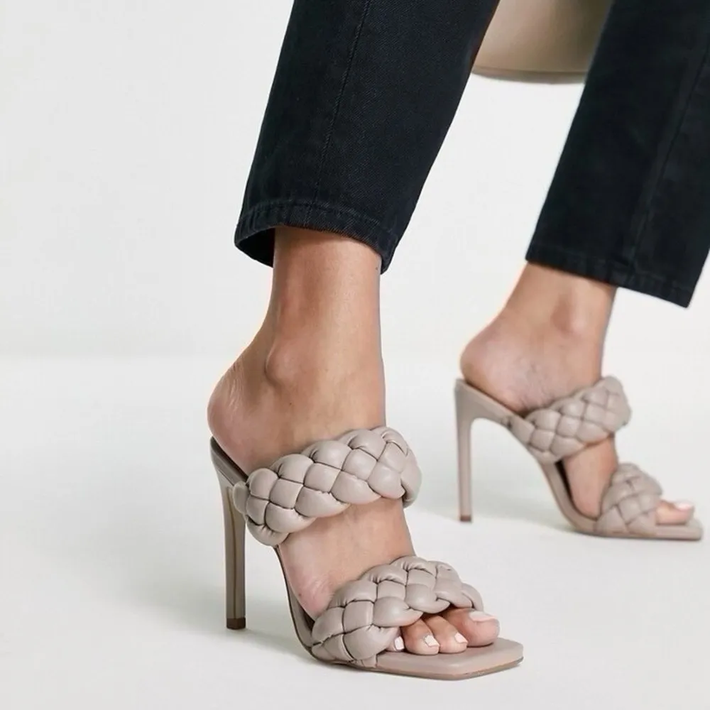 Steve Madden Kenley Plaited Heeled Mules in Off White Sandals Shoes - Image 13