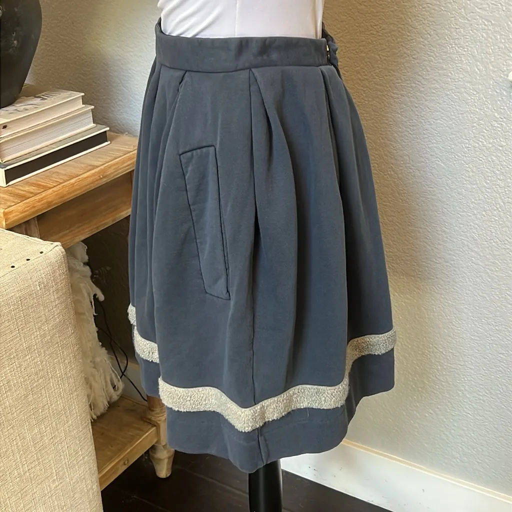 Wood Wood Stylish Blue Side Pockets Mini Pleated Skirt Gray Fur Trim Size Small - Image 2