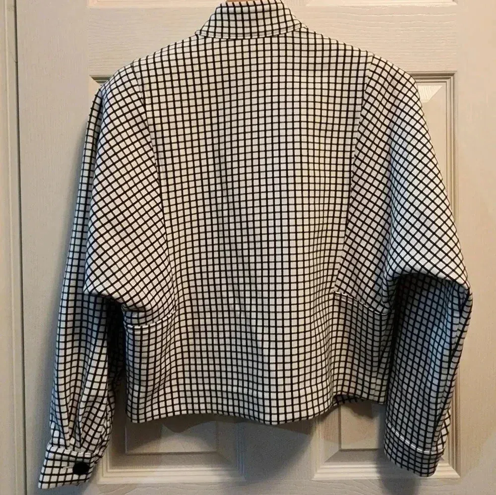 CAbi women's Windowpane Jacket Black and White XSmall Checkered - Image 4