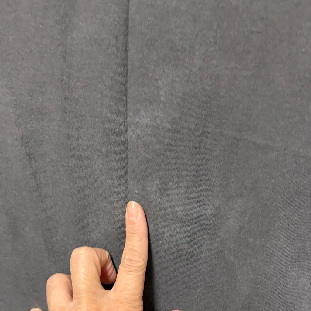 The Rolling Stones Tee - Charcoal with Colorful Tongues Size Large (Juniors) - Image 5