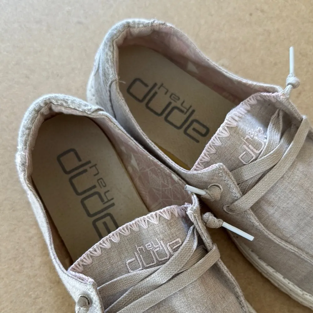 Hey Dude  Women’s Size 10• Tan & Pink - Image 2