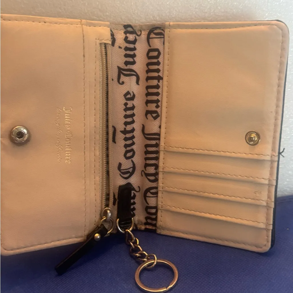 Juicy Couture Black Textured Wallet - Image 4