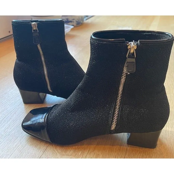 Women’s black two tones patent cap toe ankle boots 6.5 - Image 6