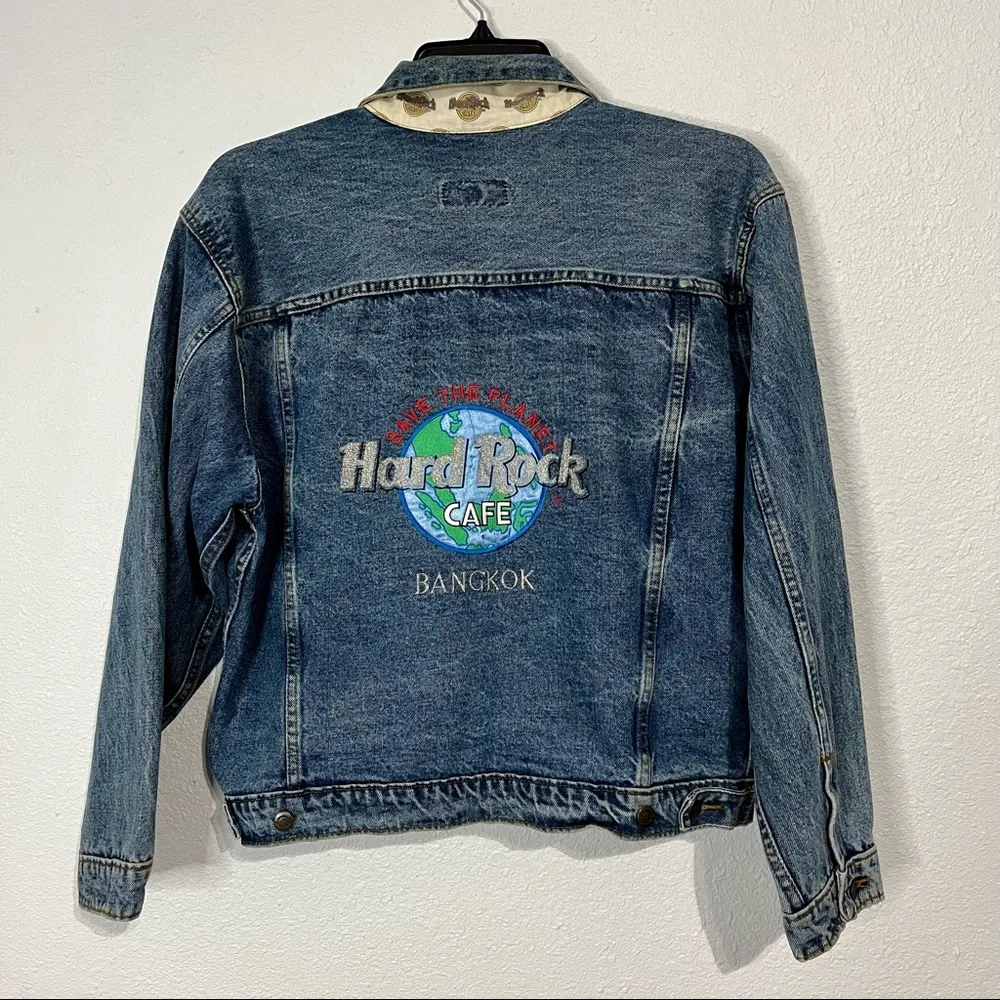 Vintage Hard Rock Cafe Bangkok Save the Planet Blue Denim Jean Jacket Size Large - Image 10