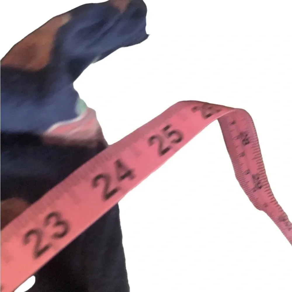 Eighty eight red rose graphic tee - Image 5