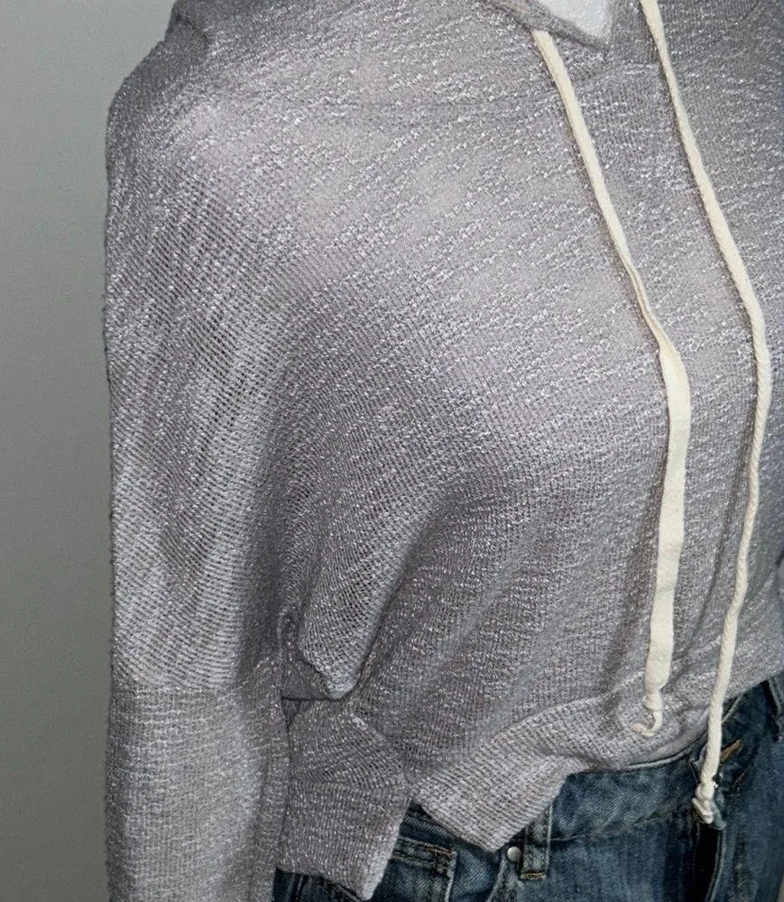 Hollister Women’s Oversized Drop Shoulder Hooded Lightweight Crop Front Sweater - Image 8