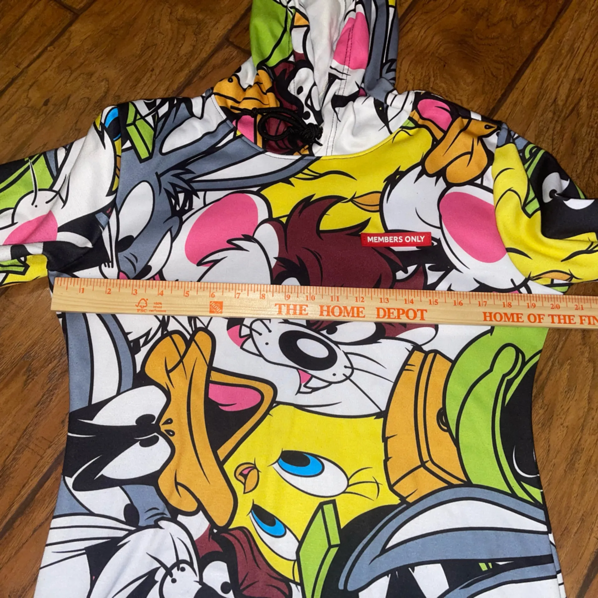 Colorful Looney Tunes Members Only  Graphic Hoodie size small - Image 6