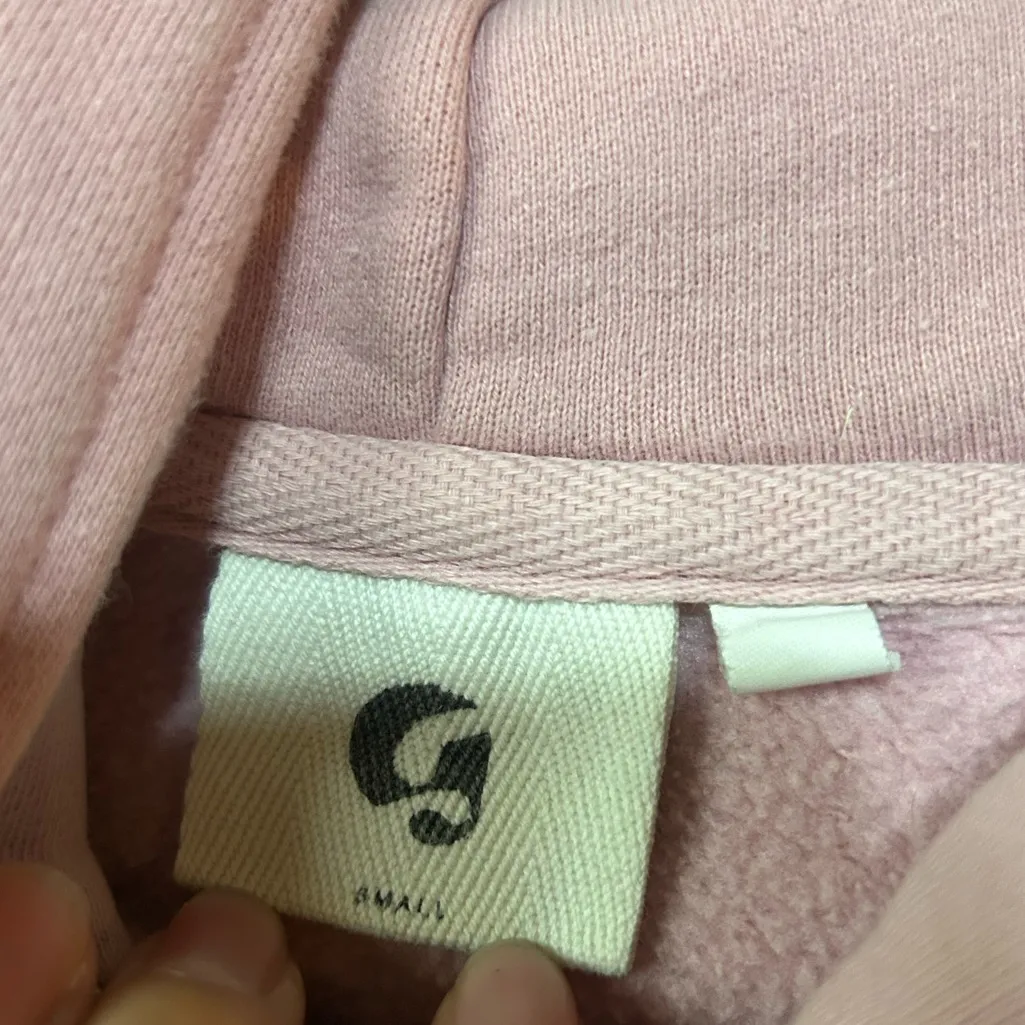Glossier sweatshirt - Image 4
