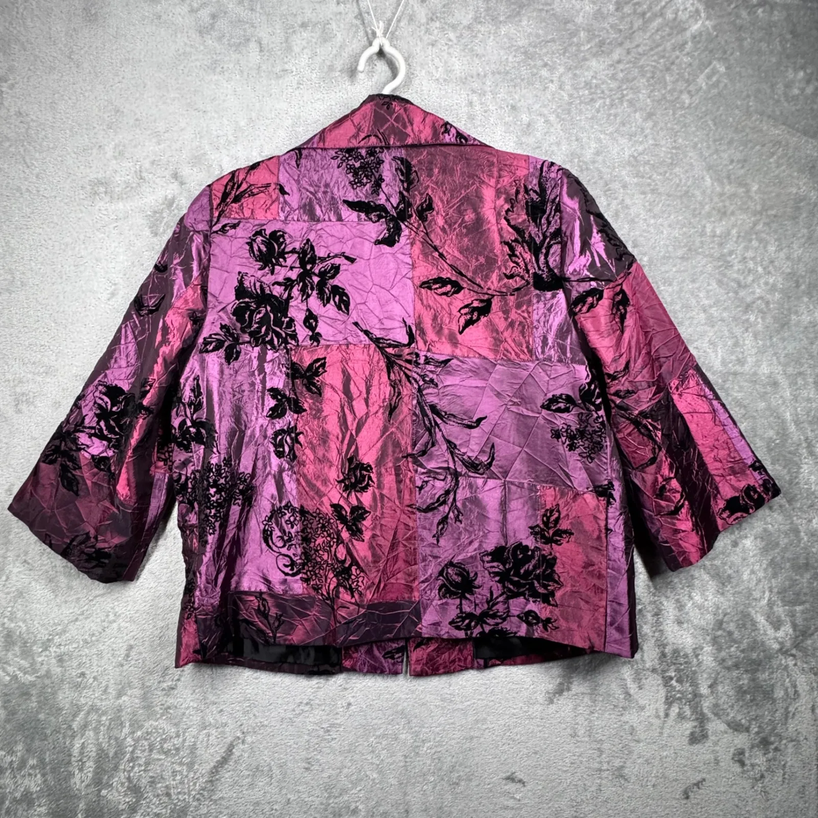 Susan Graver Jacket Fuchsia Purple Black Velvet Floral Crinkle M Bolero Cropped - Image 3