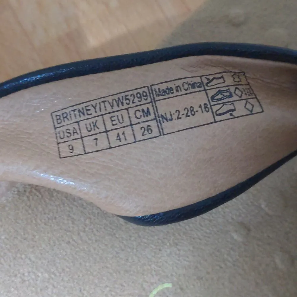 Vionic Womens Britney Flip Flop Thong Sandals Black Leather US 9 / UK 7 / EU 41 - Image 9