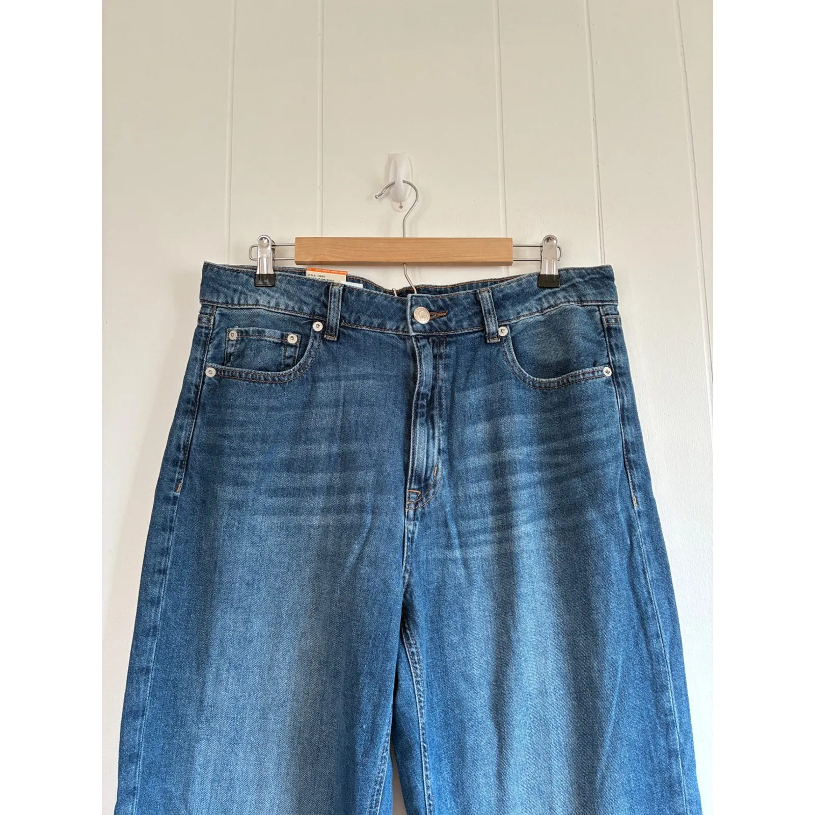 NWT AERO Women High Rise Wide Leg Authentic Non Stretch Denim Jeans Size 12 Blue - Image 2