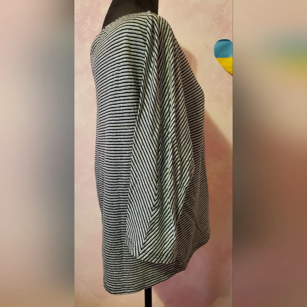 St. John Black and White Striped Long Sleeve Top - Image 2