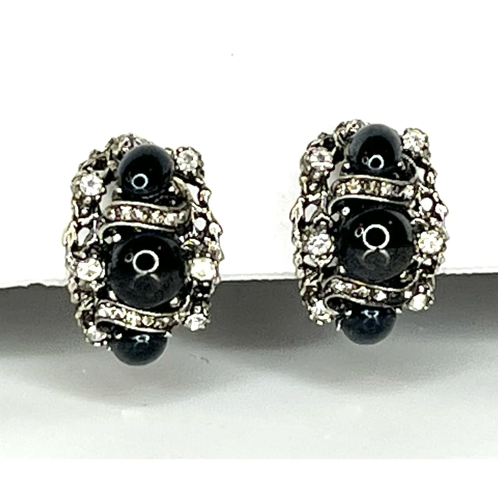 Arthur Pepper Clip On Earrings Black Cabochon & Rhinestone 1" Art Signed Jewelry - Image 7