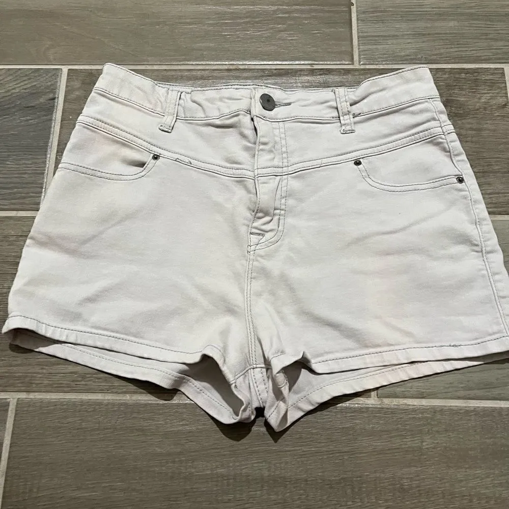 Bdg super high rise seam short size 30 white - Image 2