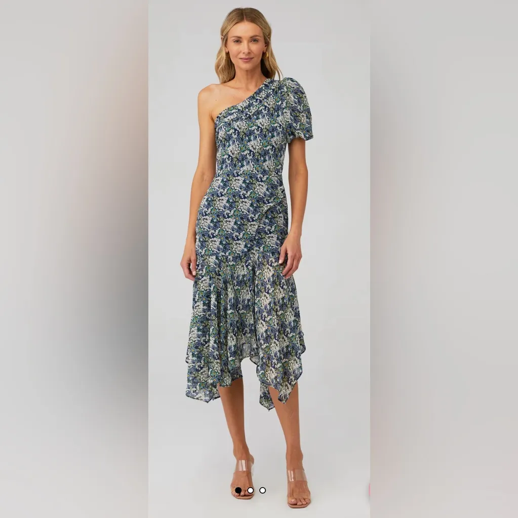 ASTR The Label Santorini XS One Shoulder Floral Midi Dress Blue Green Puff - Image 2