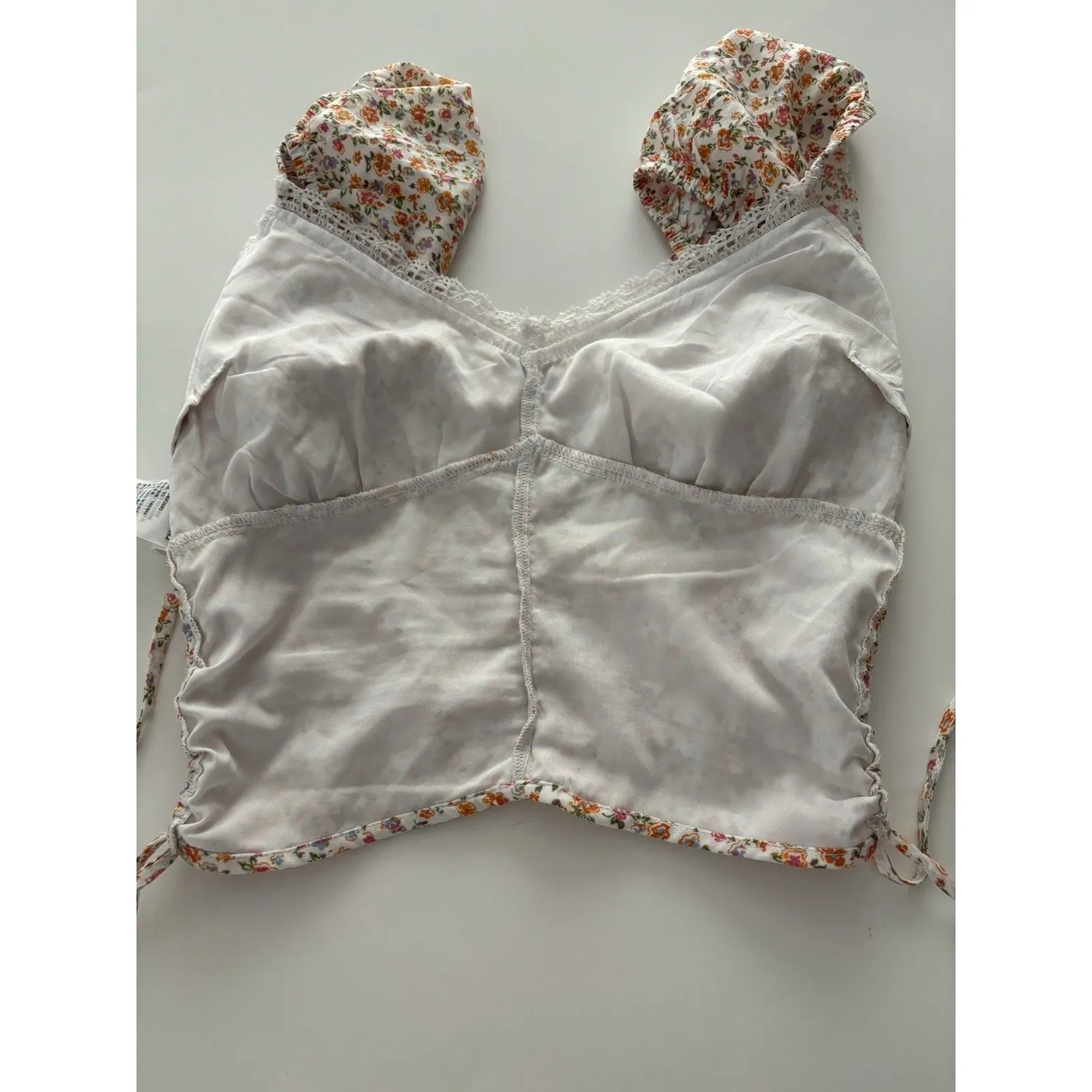 Hollister Y2K White Floral Milkmaid Babydoll Crop Top Size XS Coquette Ruching - Image 7