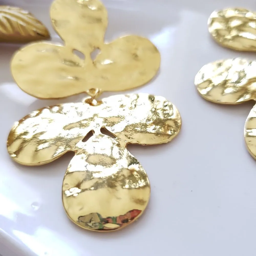 Zara Double Clover Earrings - Image 5