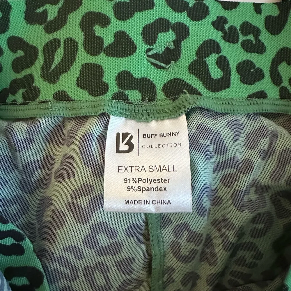 BuffBunny Odyssey Mesh Beach Cover Up Pants Green Leopard XS NWOT - Image 4