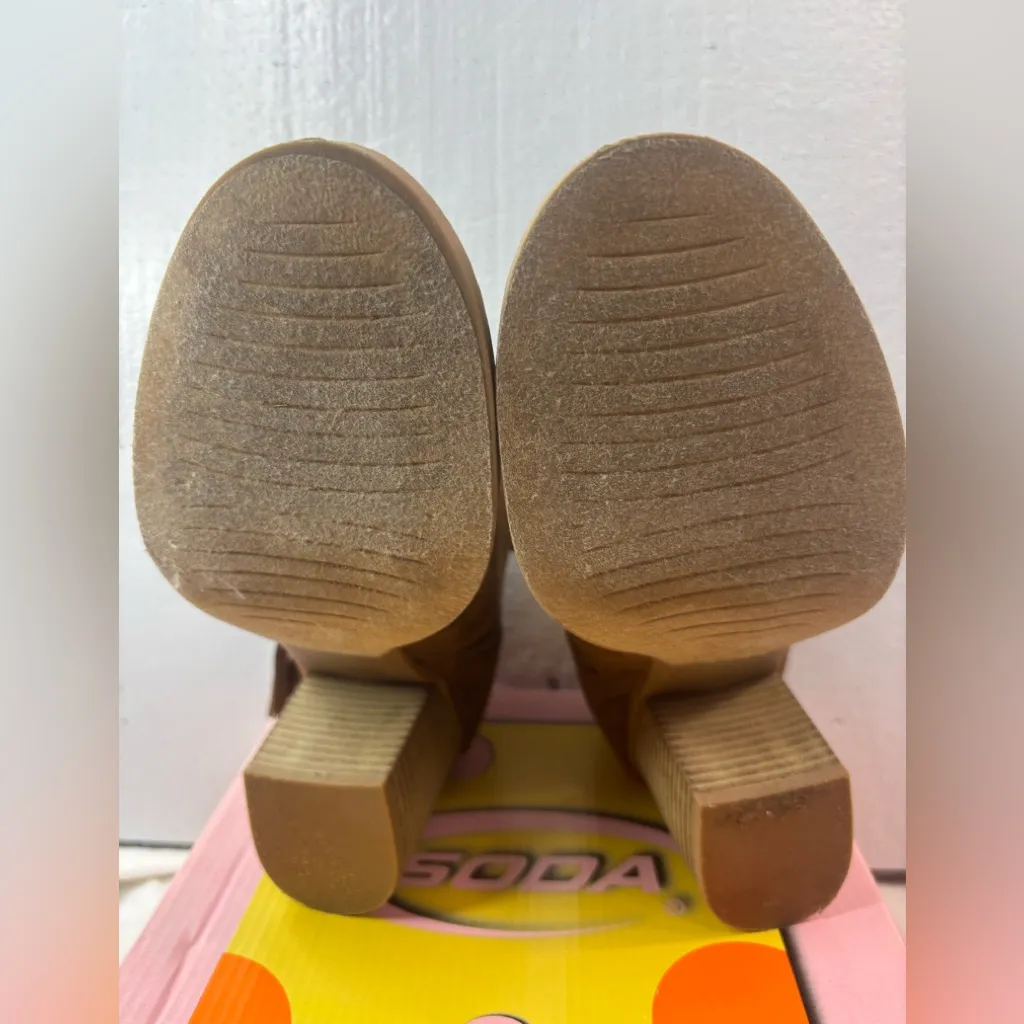 Soda 9 RATON-S Tan Suede Fringe Peep Toe Wood Stack Heel Zip Ankle Booties - Image 8