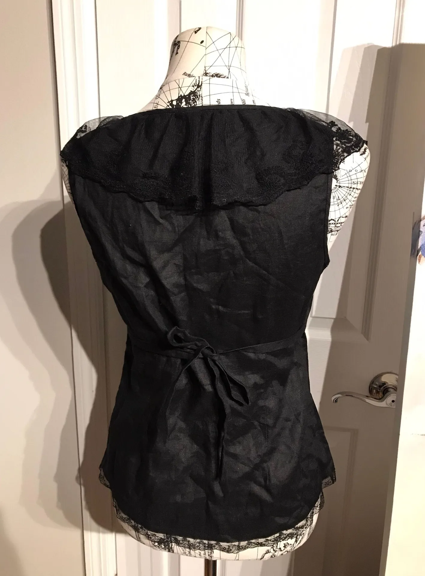 Vintage  Linen Lace Fit Flare Blouse Tank Cami Whimsy Whimsical Whimsgoth Coastal Coquette Western  - Image 4