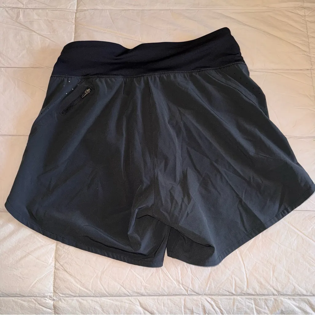 Nike Women's Black Performance Shorts - Image 5