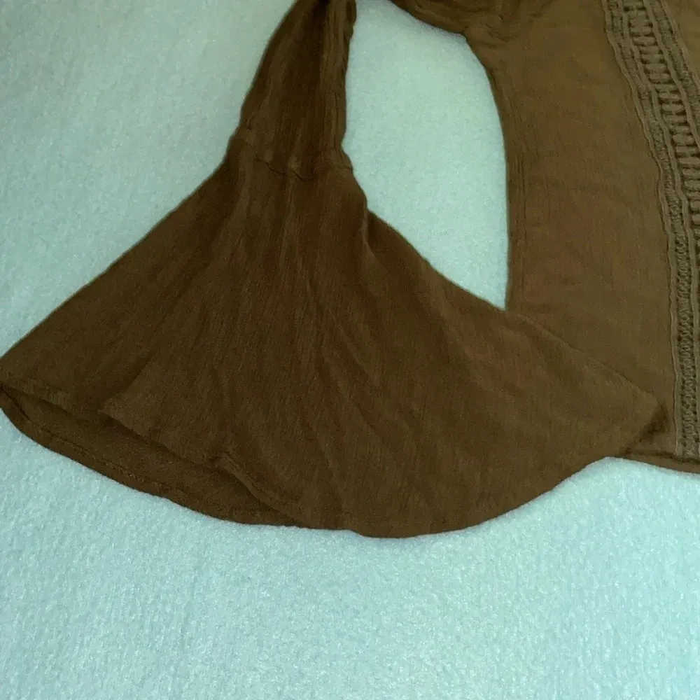 NUON gauze lace up front long butterfly bell sleeves olive green NEW size XS - Image 5